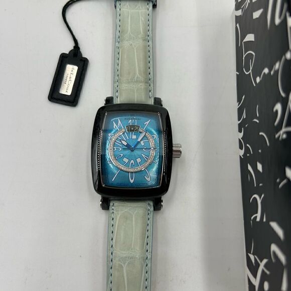 Men’s de la Cour via larga 40 mm limited edition stainless steel Swiss watch - Picture 5 of 11